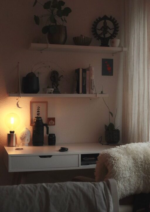 Tips for Creating a Relaxing Home Office Environment